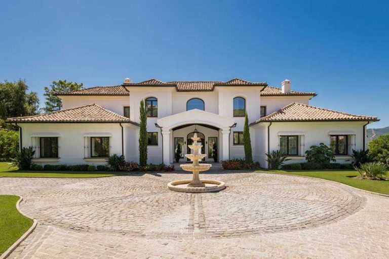 Properties Costa del Sol Monarch Estates